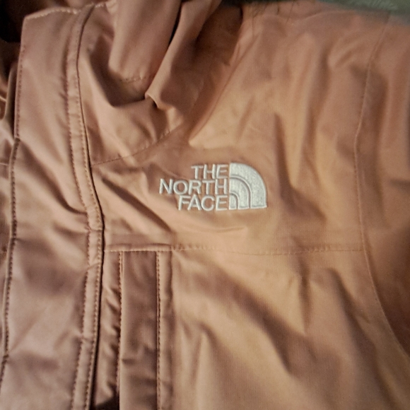 The North Face Jacket Girls - Picture 5 of 12